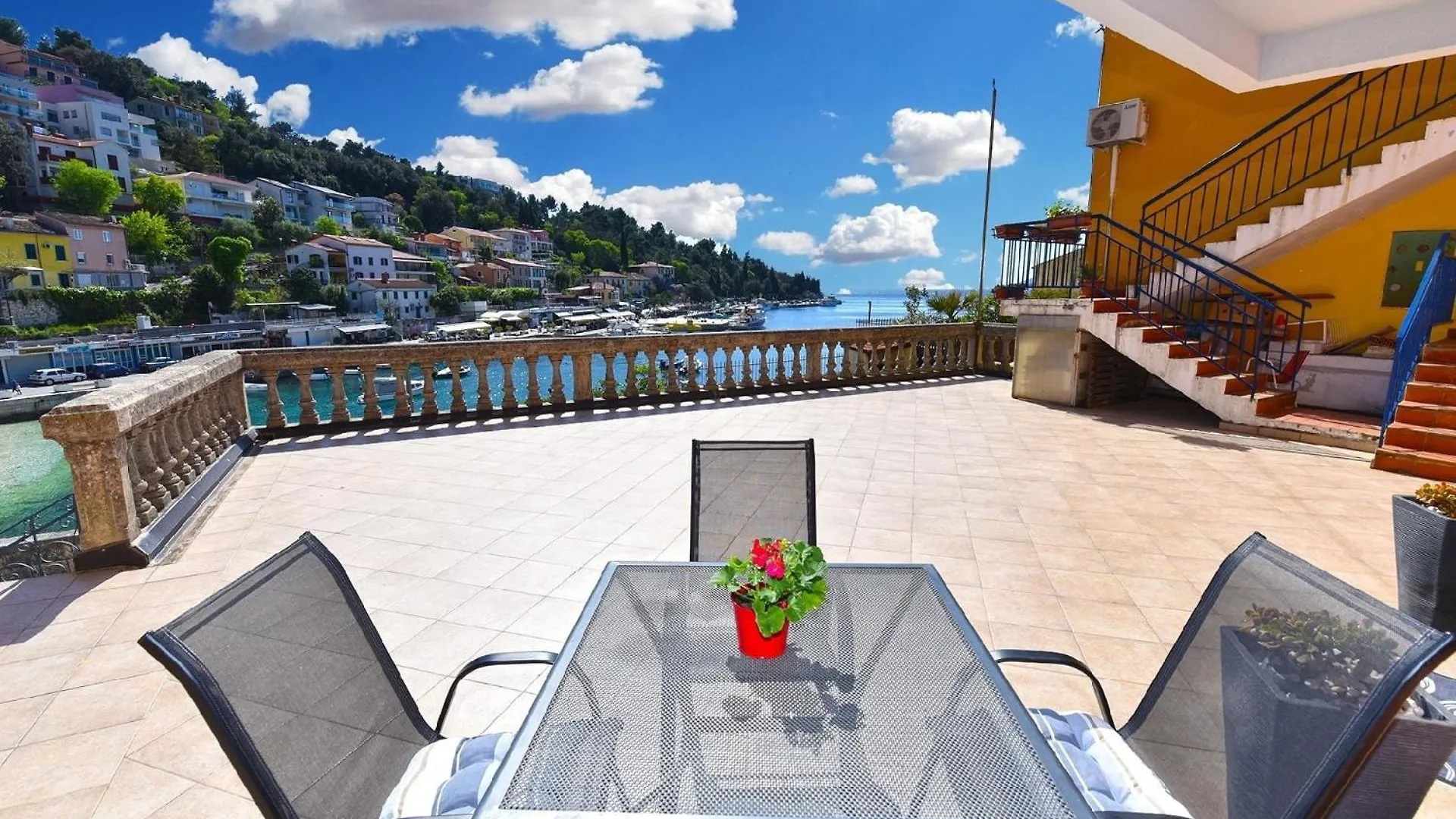 Ferienwohnung Fuer 4 Personen Ca 48 Qm In Rabac, Istrien Bucht Von Rabac